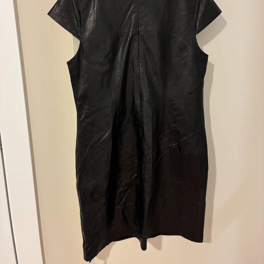Vince Cap sleeve crew neck leather mini dress size 6 - Picture 2 of 6